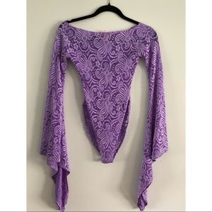 Lace Onsie w/wide sleeve